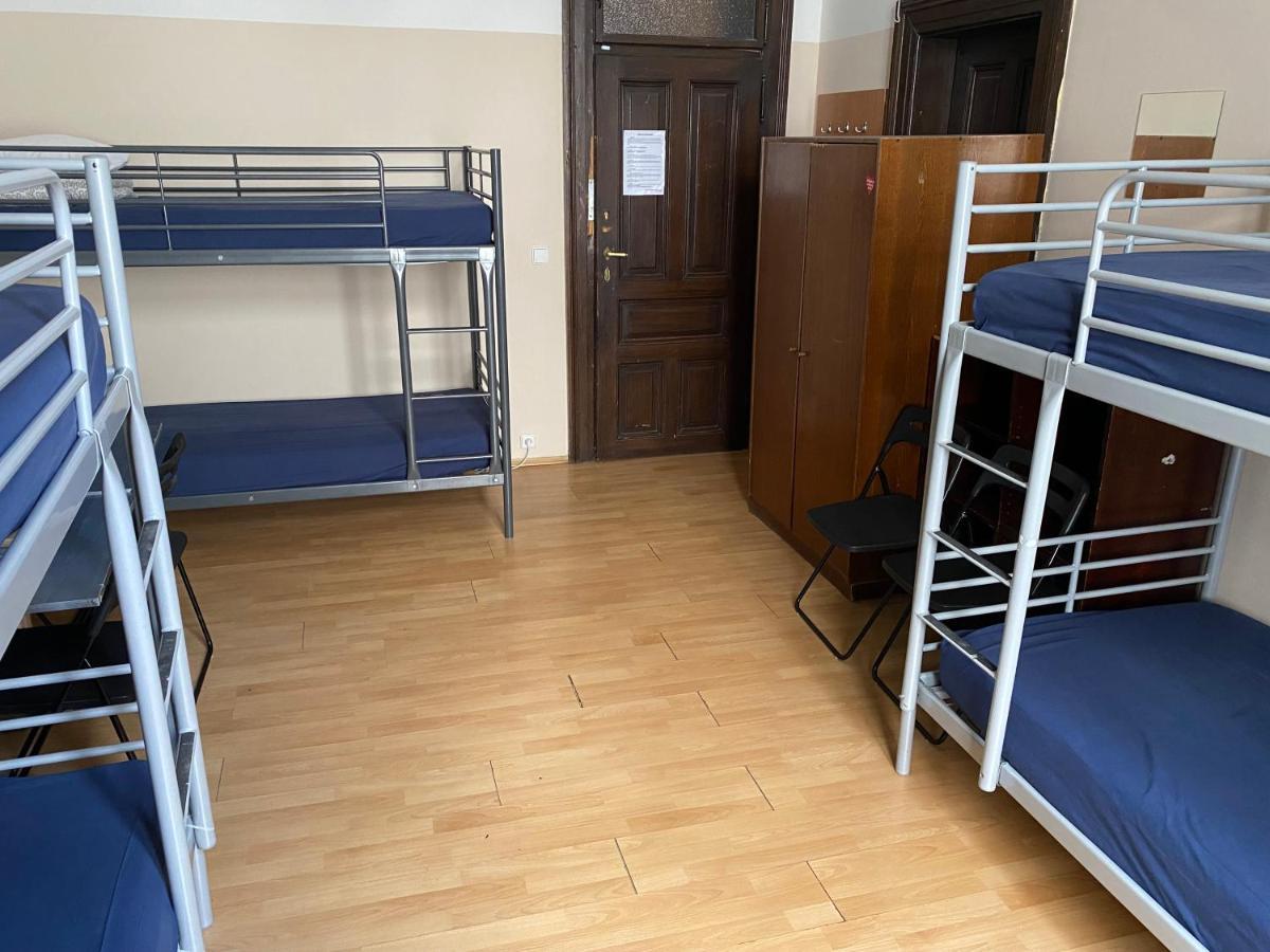 Hostel Emma Praha Bagian luar foto
