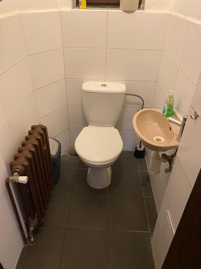 Hostel Emma Praha Bagian luar foto