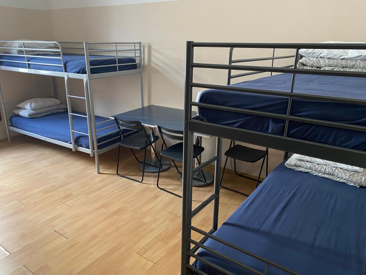 Hostel Emma Praha Bagian luar foto
